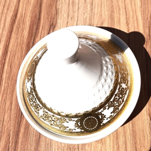 tagine en ceramique blanche